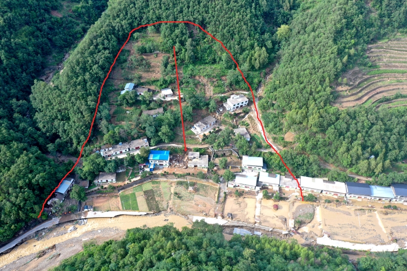 20250828/68b005459344a.jpg 4祝家灣滑坡全貌.jpg